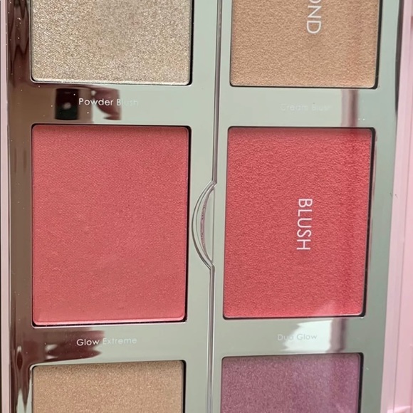 Natasha denona palette - Picture 1 of 3